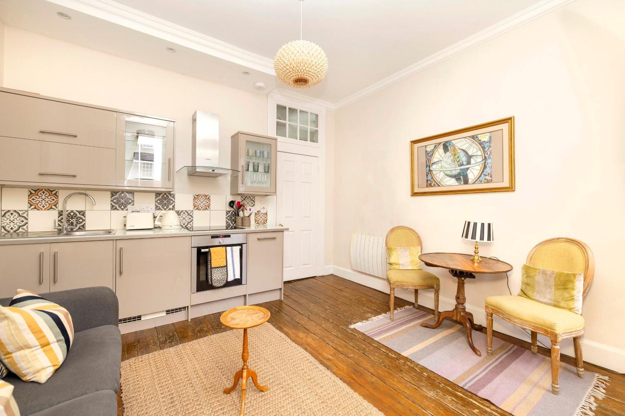 Joivy Classy Apartment Near Edinburgh Castle Bagian luar foto