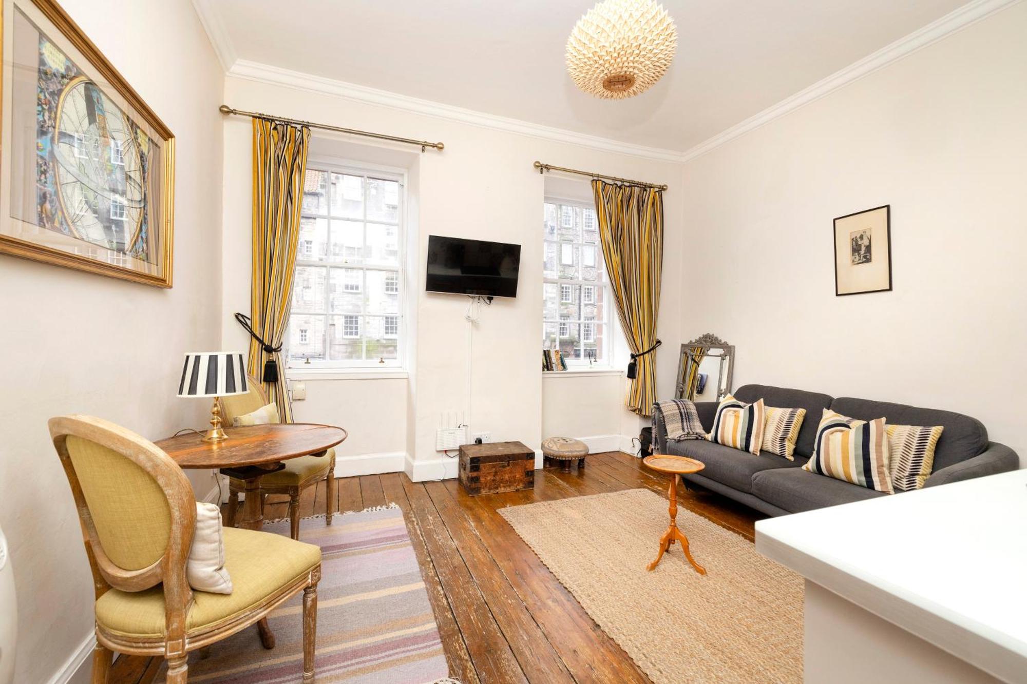 Joivy Classy Apartment Near Edinburgh Castle Bagian luar foto